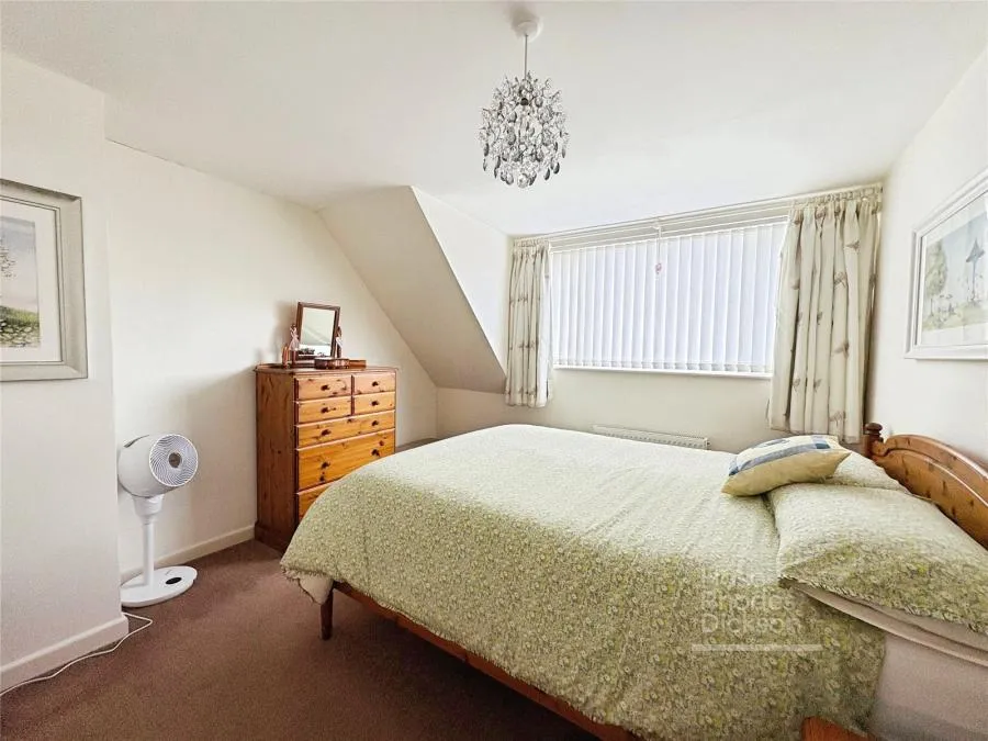Holford Road, Wootton Bridge, PO33, photo 6
