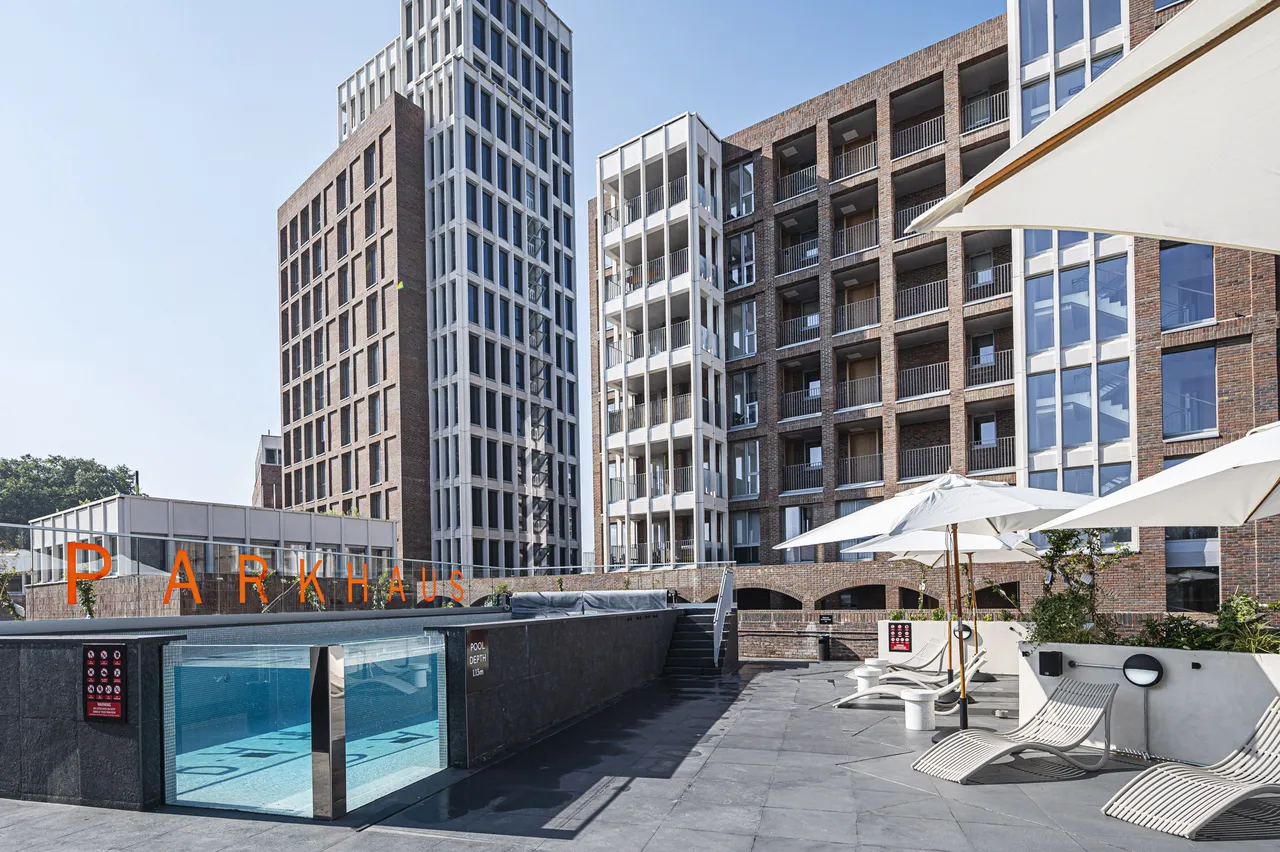 Flat 14, 4 Maple Path, London, photo 12