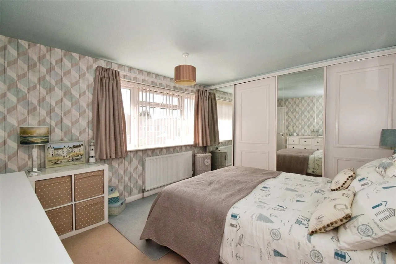 Bideford Close, Wigston, LE18, photo 15