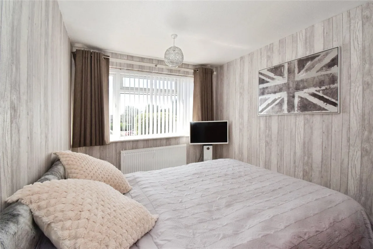 Bideford Close, Wigston, LE18, photo 19