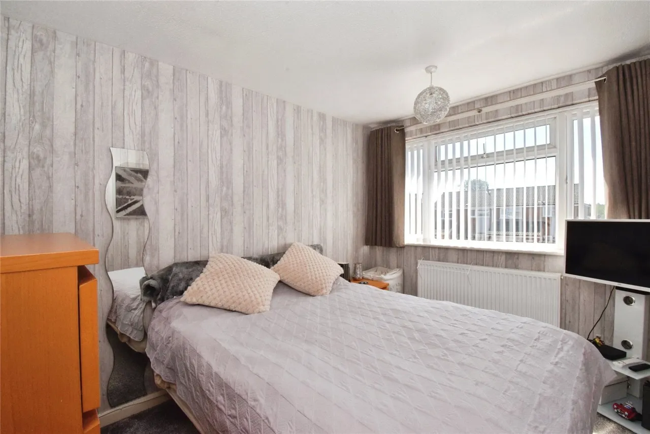 Bideford Close, Wigston, LE18, photo 18