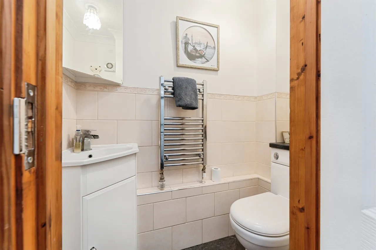 Hawthorn Walk, Bury St. Edmunds, IP28, photo 11