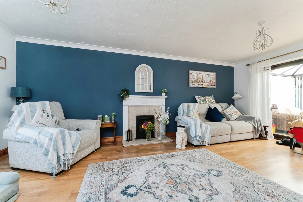 Hawthorn Walk, Bury St. Edmunds, IP28, photo 8