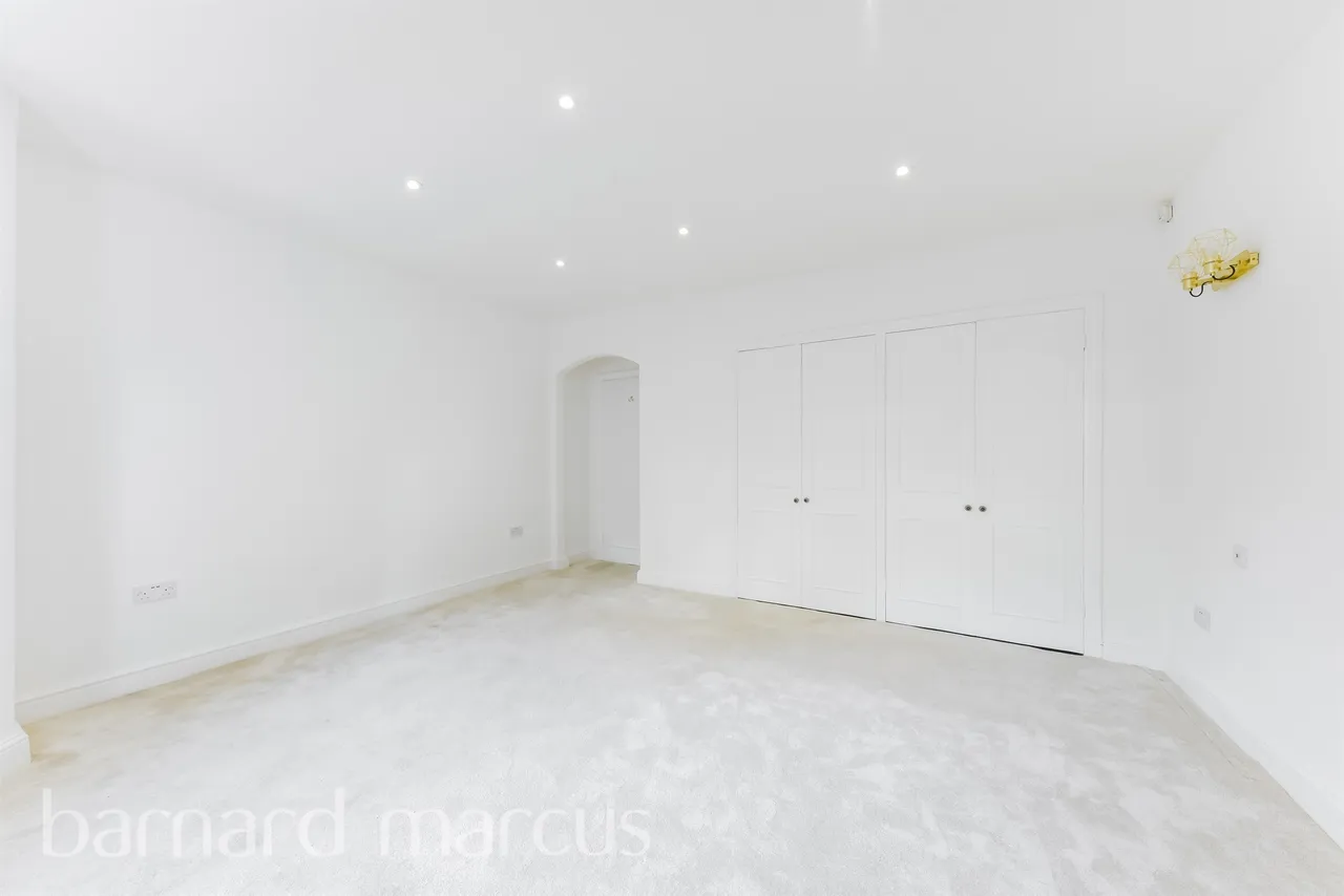 Upper Richmond Road, Putney, photo 9