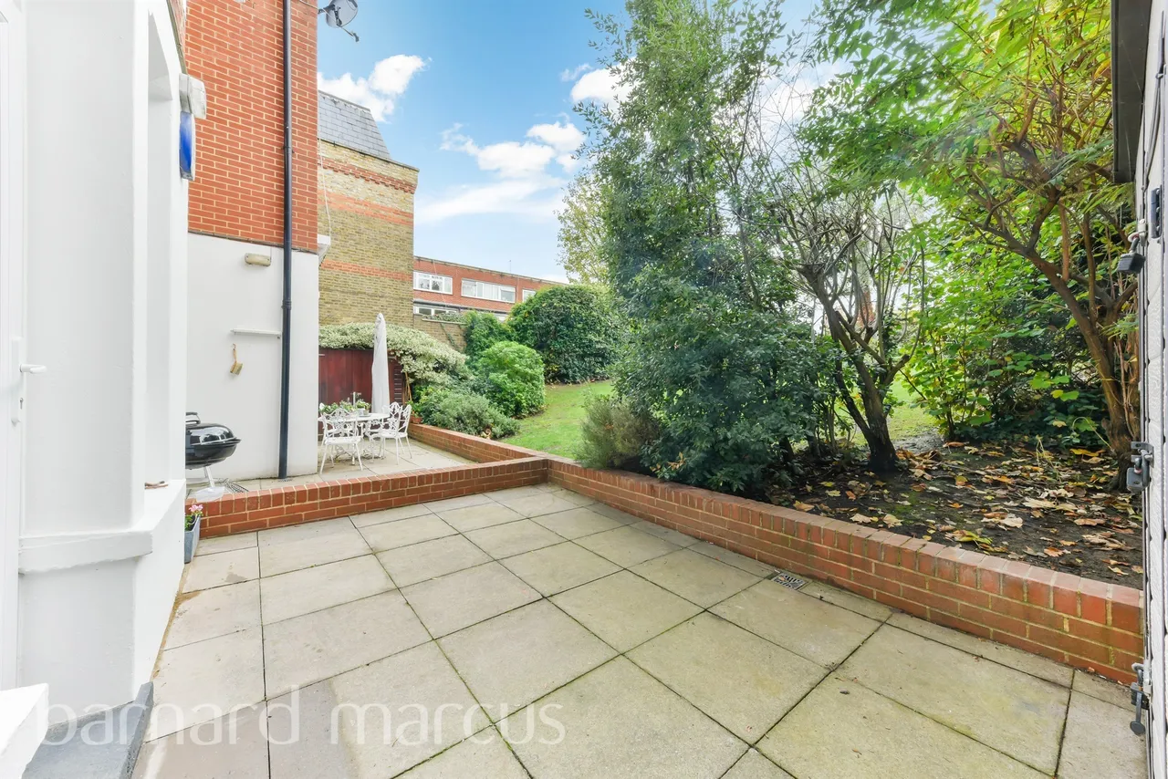 Upper Richmond Road, Putney, photo 2