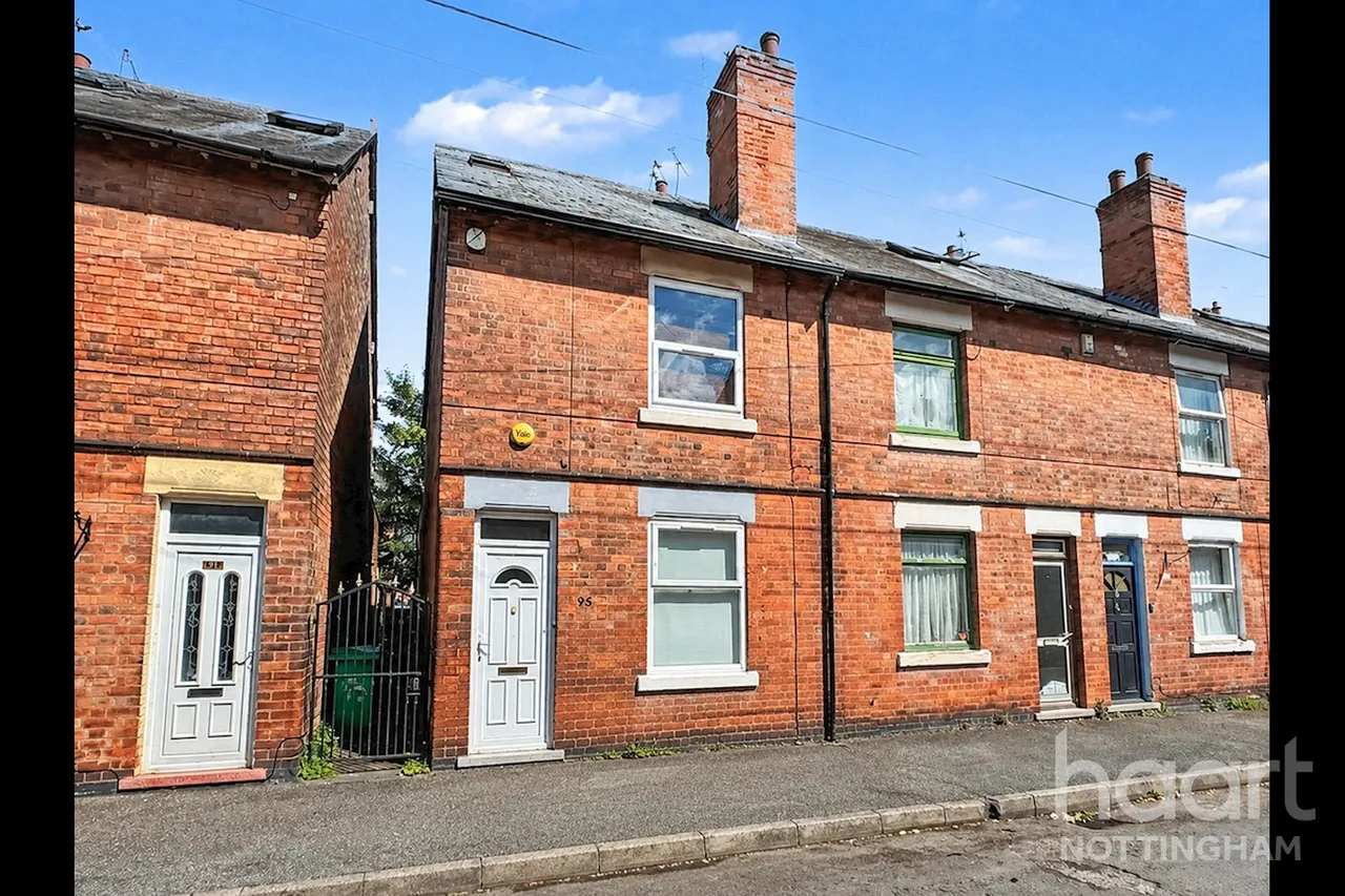 3 bed house for sale, Glapton Road, The Meadows, NG2