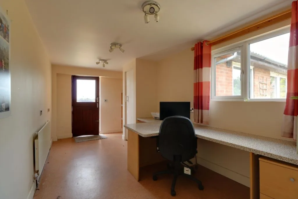 Back Lane, Colsterworth, NG33, photo 20
