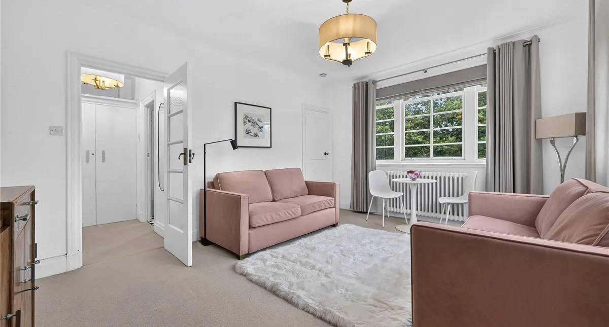 Tavistock Square, Bloomsbury, WC1H, photo 6