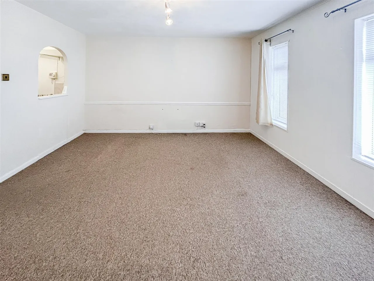 54-56 Marina, St. Leonards-On-Sea, East Sussex, TN38 0BQ, photo 10