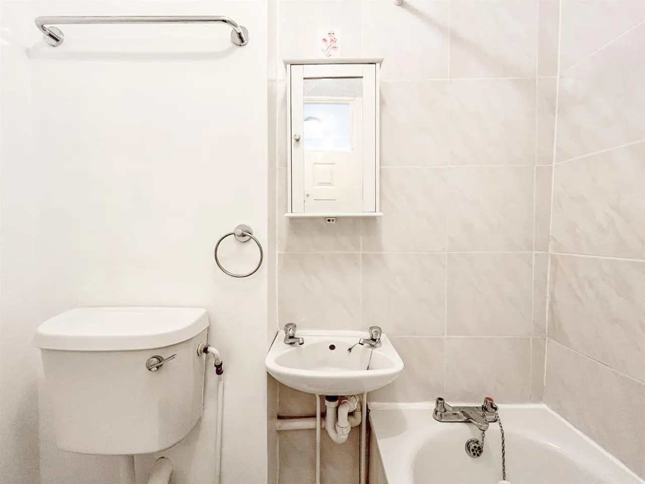 54-56 Marina, St. Leonards-On-Sea, East Sussex, TN38 0BQ, photo 11