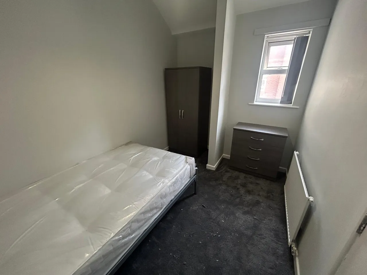 Wyggeston Street, Burton upon Trent, DE13, photo 5