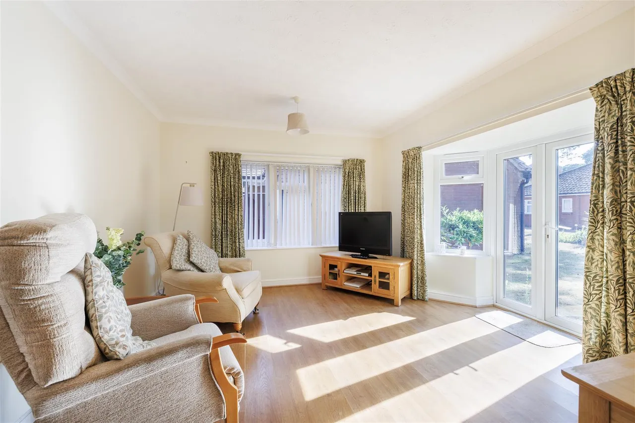Lowestoft Road, Reydon, IP18, photo 2