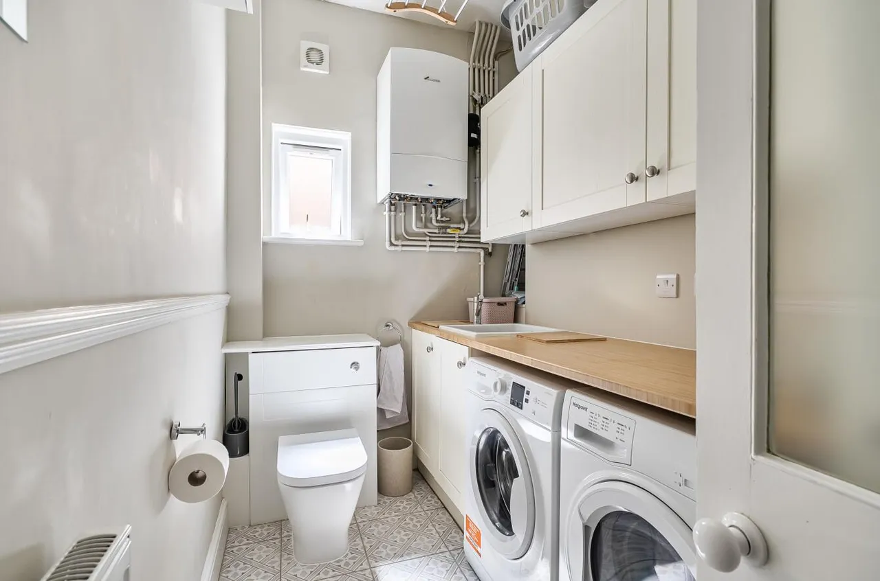 West End, Melksham, SN12, photo 13