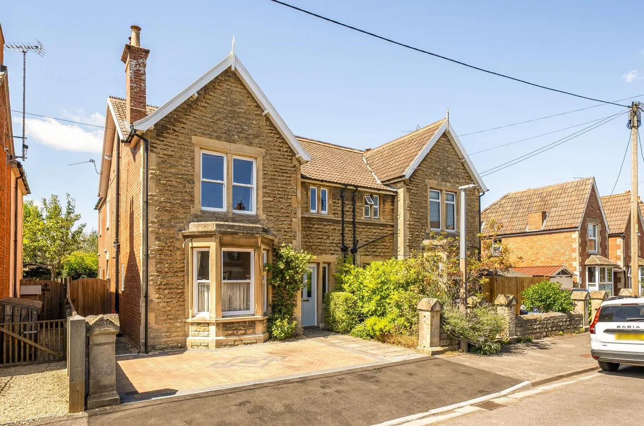 West End, Melksham, SN12, photo 5