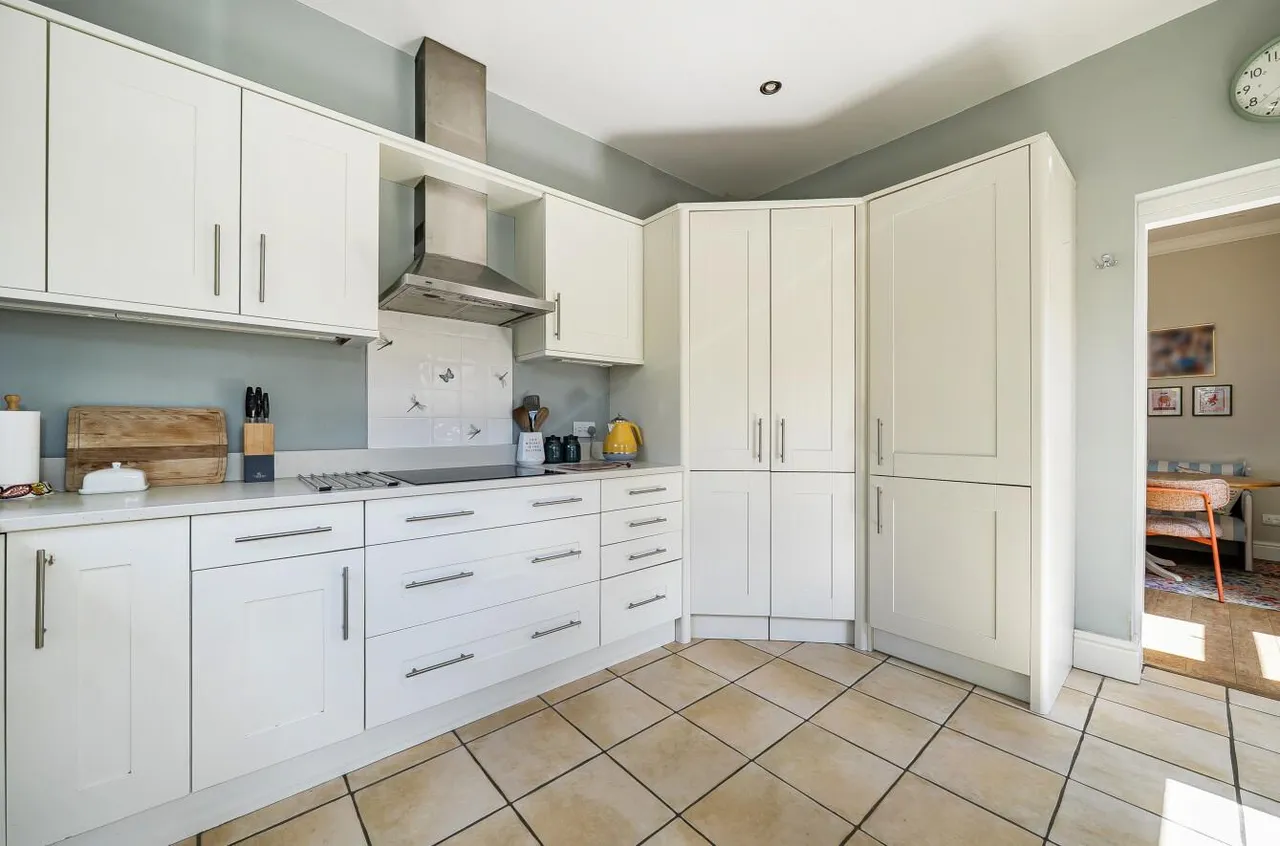 West End, Melksham, SN12, photo 12