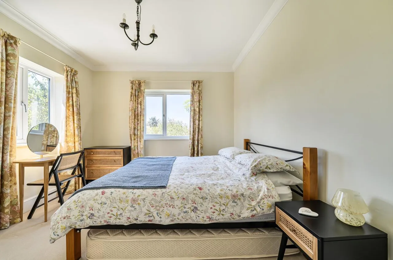 West End, Melksham, SN12, photo 16