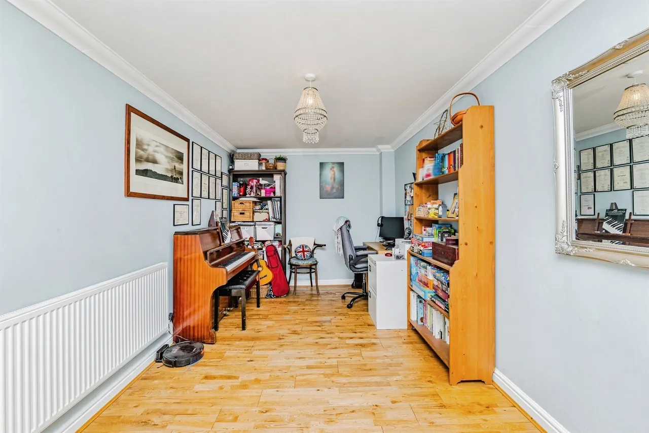 Kingfisher Road, Bridgend, CF33, photo 16