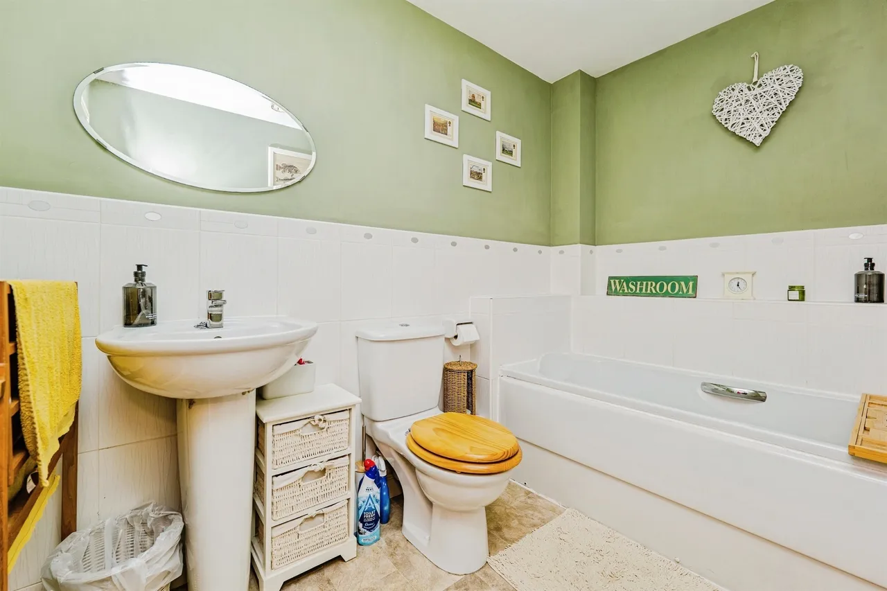Kingfisher Road, Bridgend, CF33, photo 10