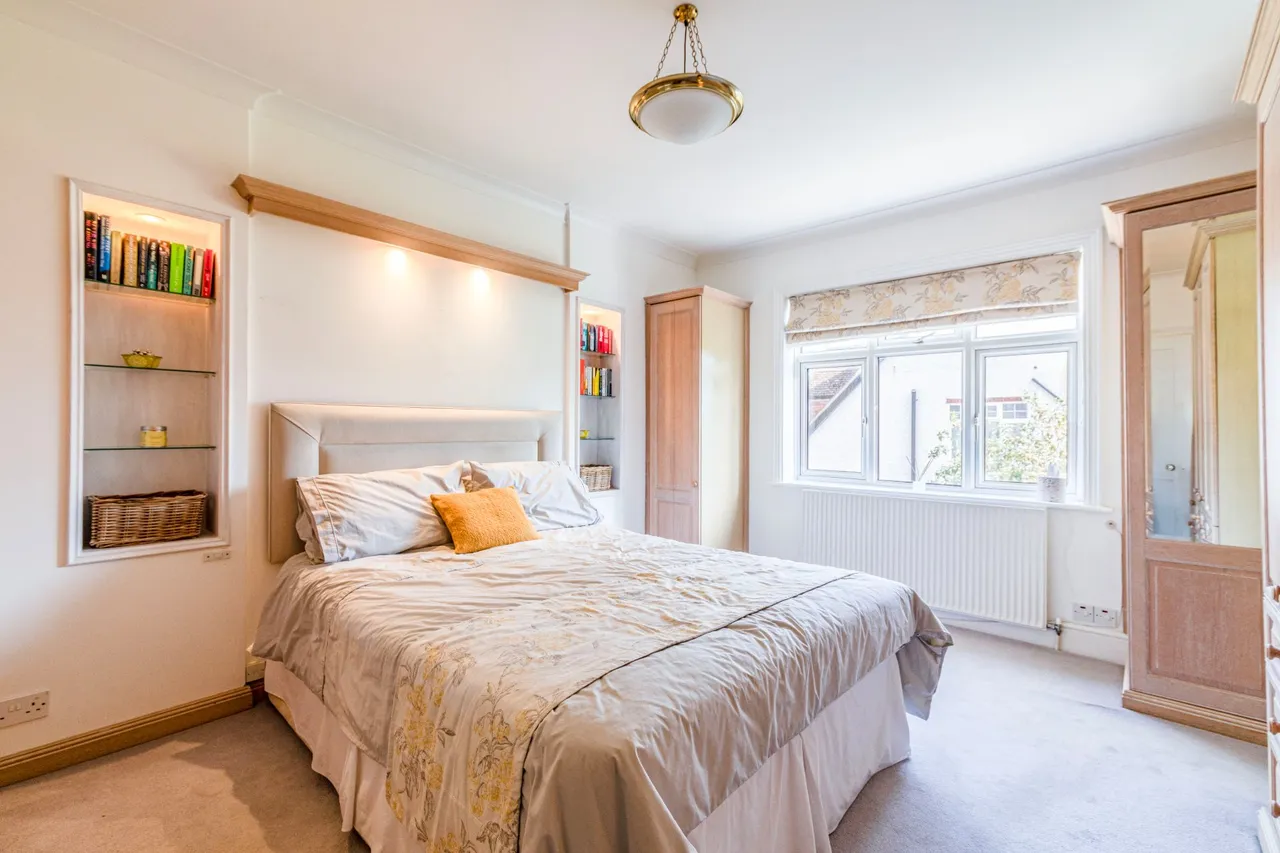 Aviary Road, Pyrford, GU22, photo 20