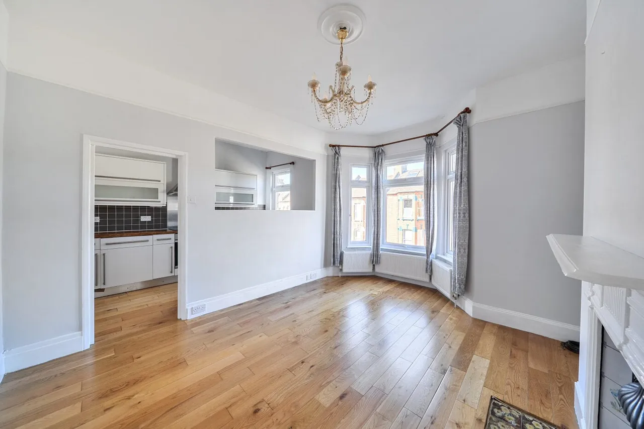 3 bed flat for sale, Bovill Road, London, SE23