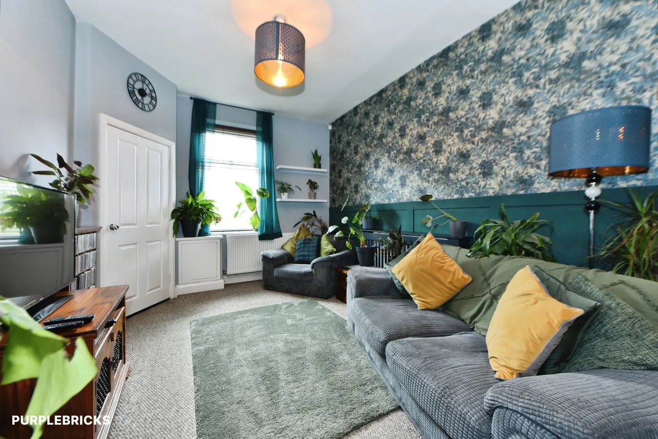 Turf Lane, Oldham, OL9, photo 5