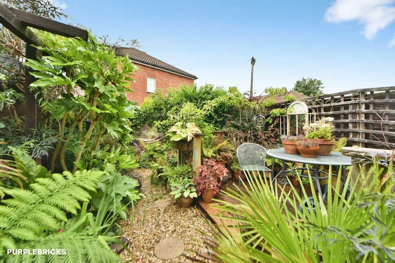 Turf Lane, Oldham, OL9, photo 19