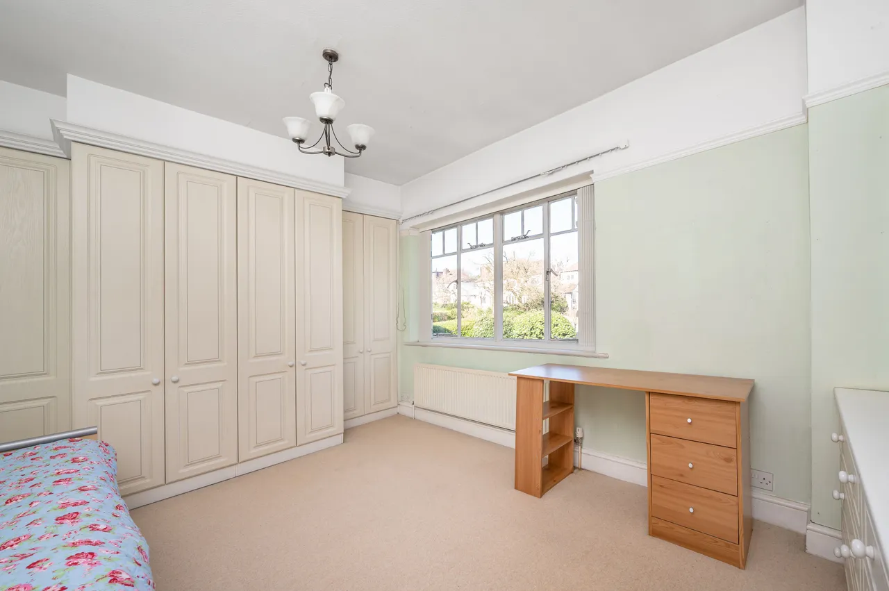 93 Brim Hill, London, photo 9