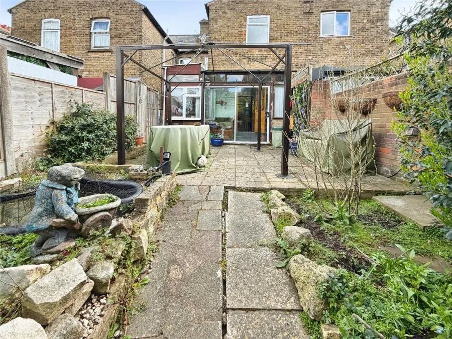 Otterfield Road, Yiewsley, UB7, photo 8