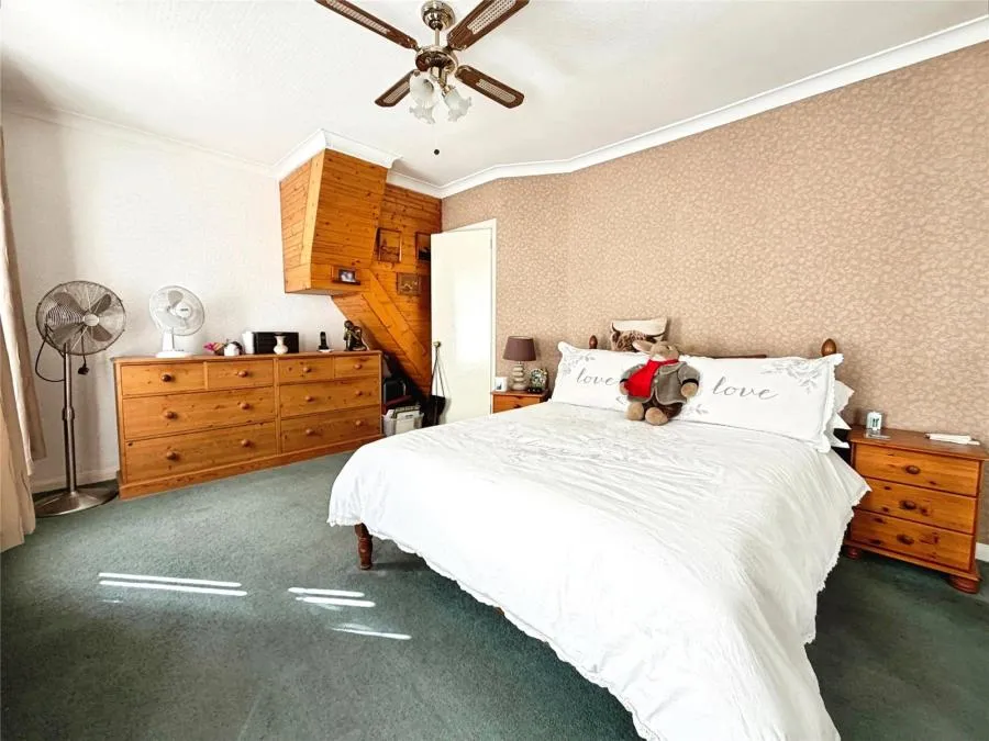 Otterfield Road, Yiewsley, UB7, photo 9