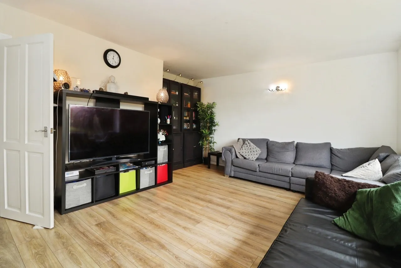 Shellmor Avenue, Patchway, Bristol, Gloucestershire, BS34, photo 6