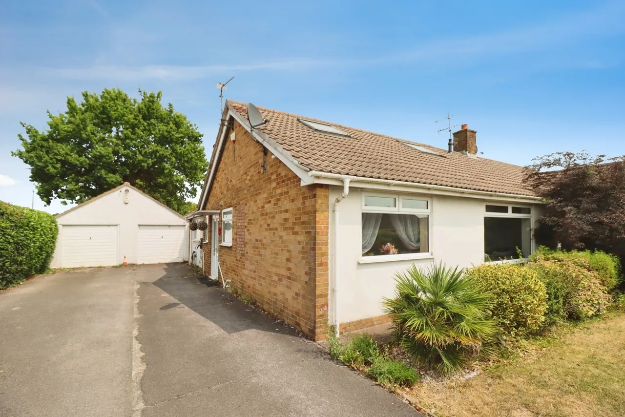 4 bed property for sale — Shellmor Avenue, Patchway, Bristol, Gloucestershire, BS34
