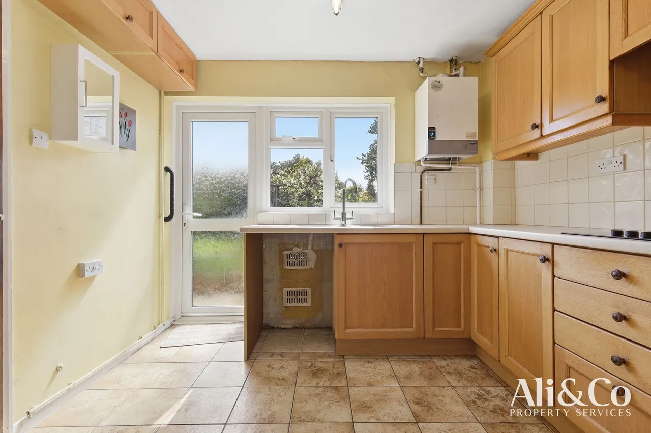 Northolme Close, Grays, Essex, RM16 2NX, photo 5