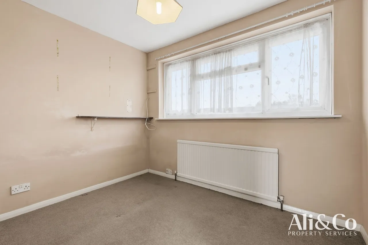 Northolme Close, Grays, Essex, RM16 2NX, photo 13