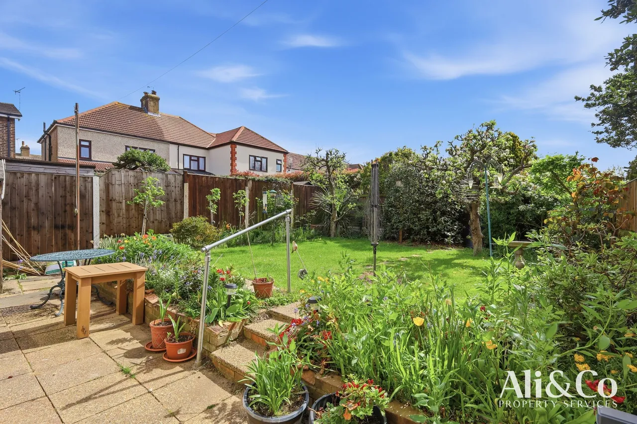 Northolme Close, Grays, Essex, RM16 2NX, photo 16
