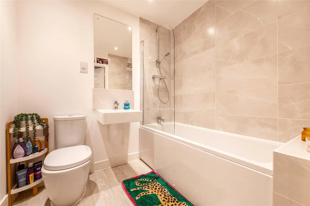 Broadclough Way, Maidstone, ME17, photo 7