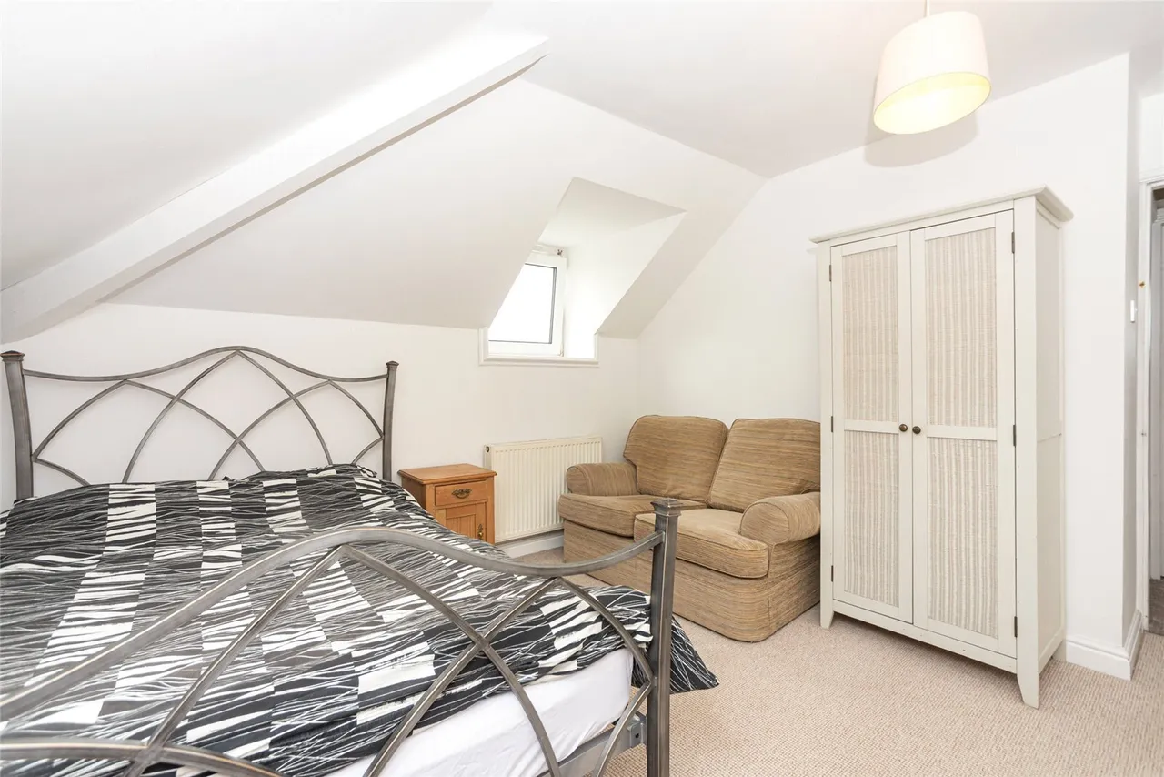 Upper Garth Road, Bangor, LL57, photo 25