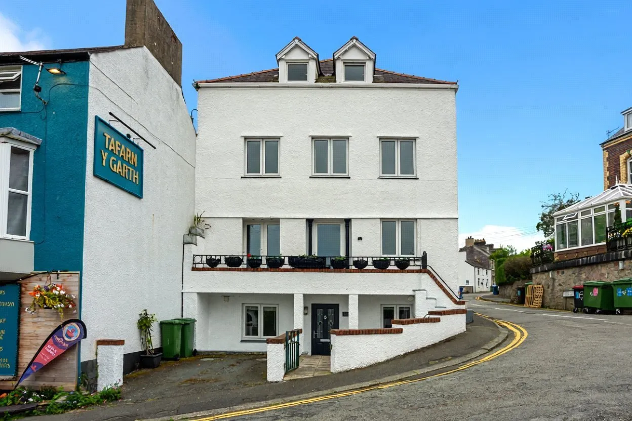 Upper Garth Road, Bangor, LL57, photo 27