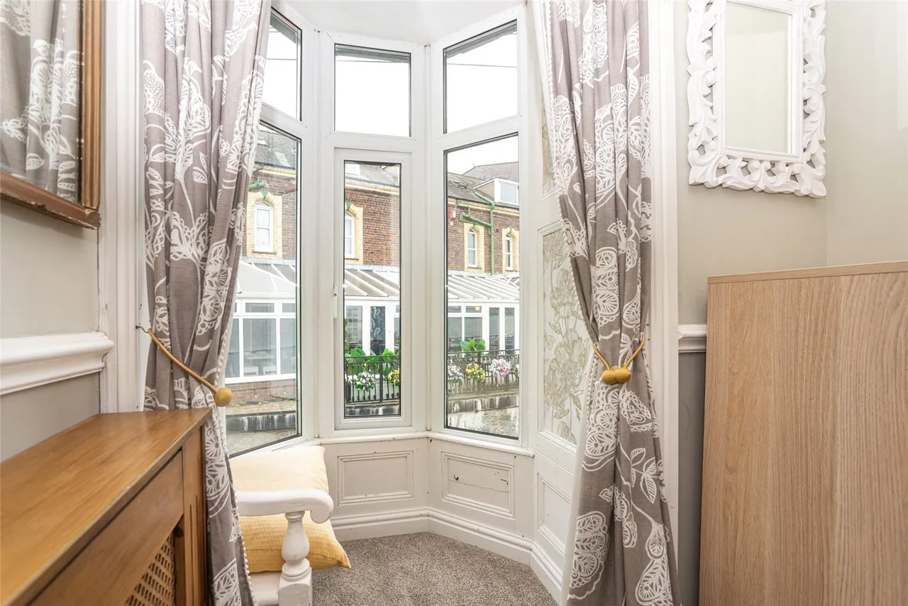 Upper Garth Road, Bangor, LL57, photo 13