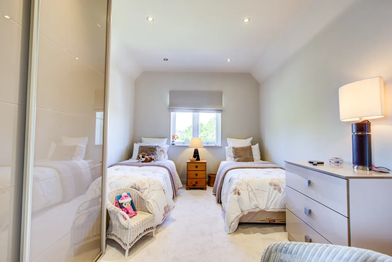 St. Marys Road, Benfleet, SS7, photo 20