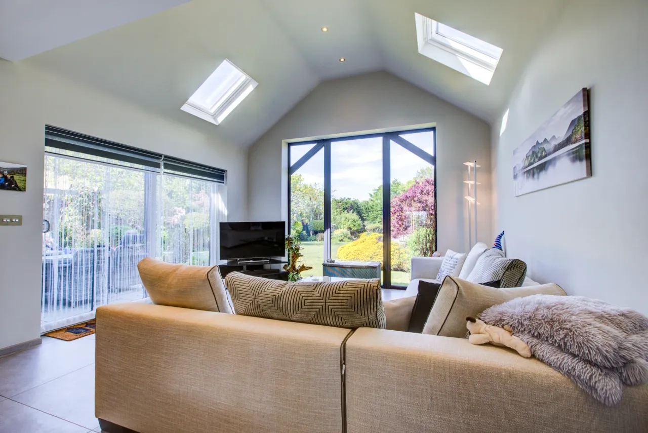 St. Marys Road, Benfleet, SS7, photo 9
