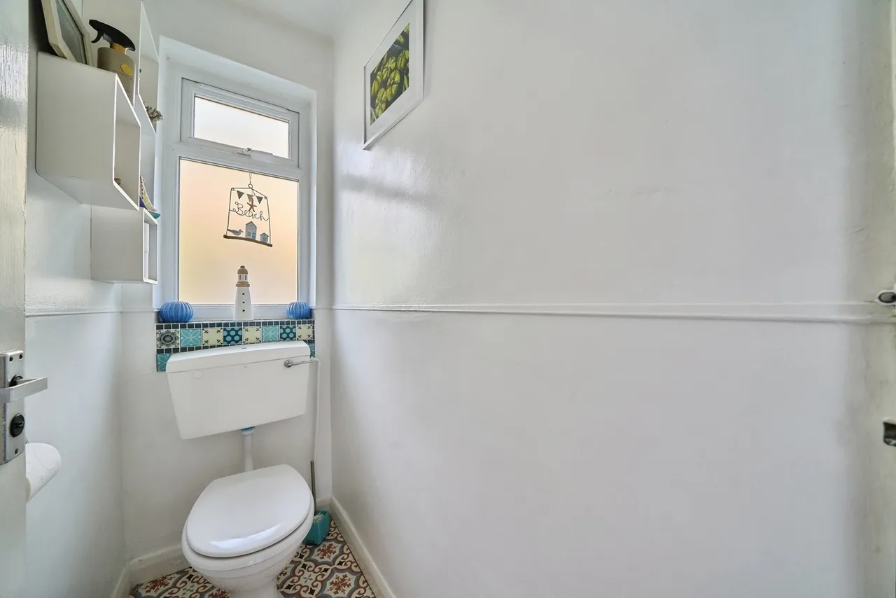 Vansittart Road, London, E7, photo 22