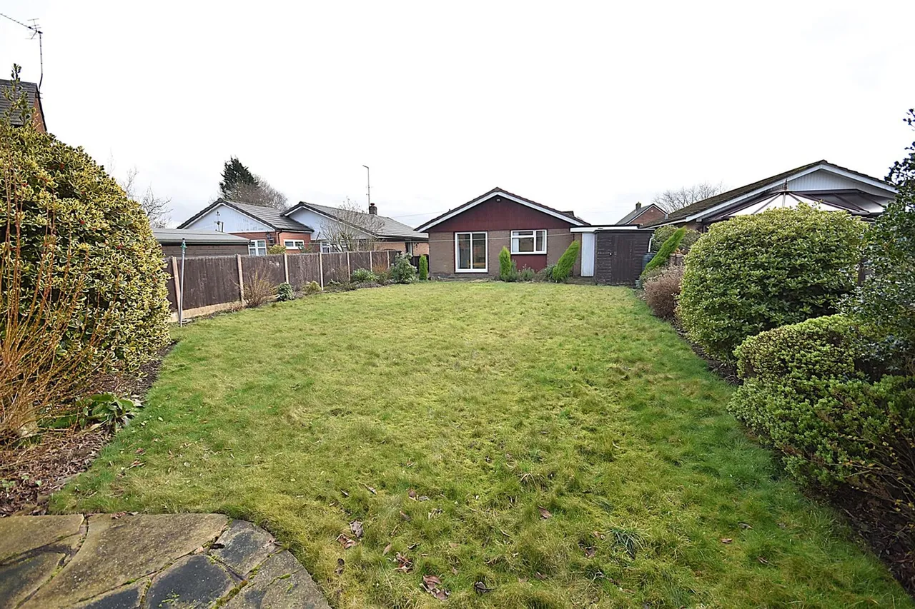 Cherryfields Road, Macclesfield, photo 8