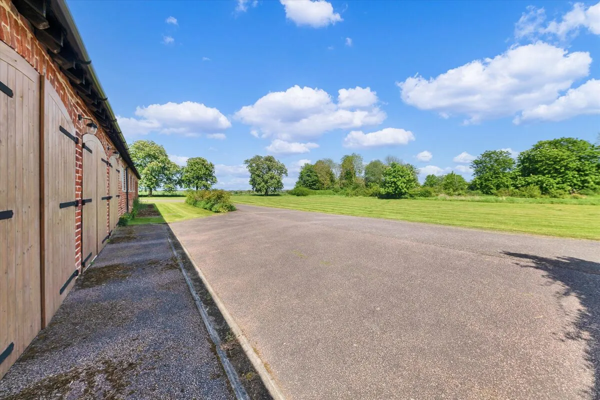 Caxton Road, Great Gransden, SG19, photo 19