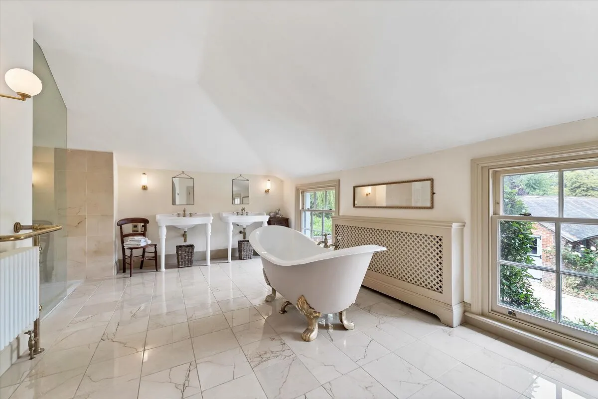 Caxton Road, Great Gransden, SG19, photo 12