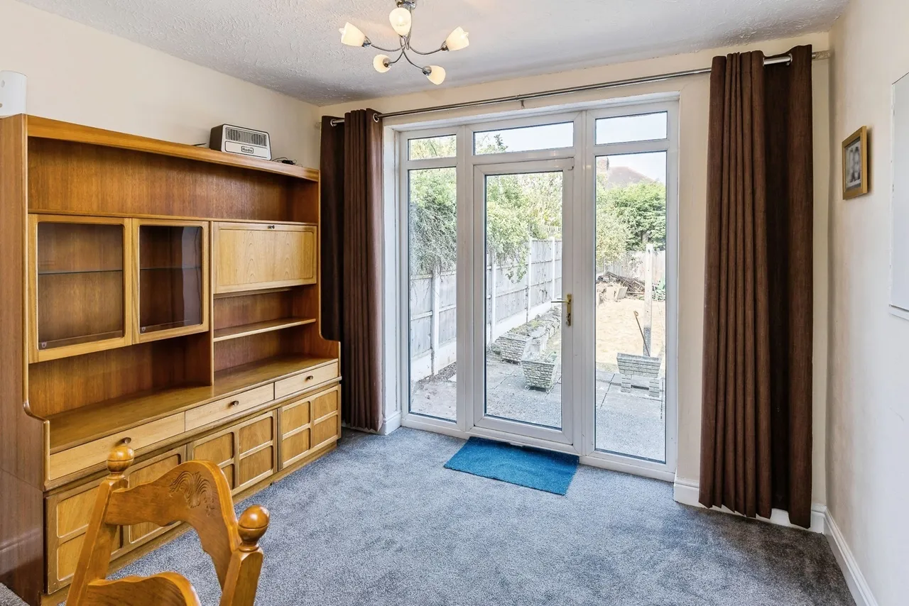 Gresford Avenue, Wirral, CH48, photo 4