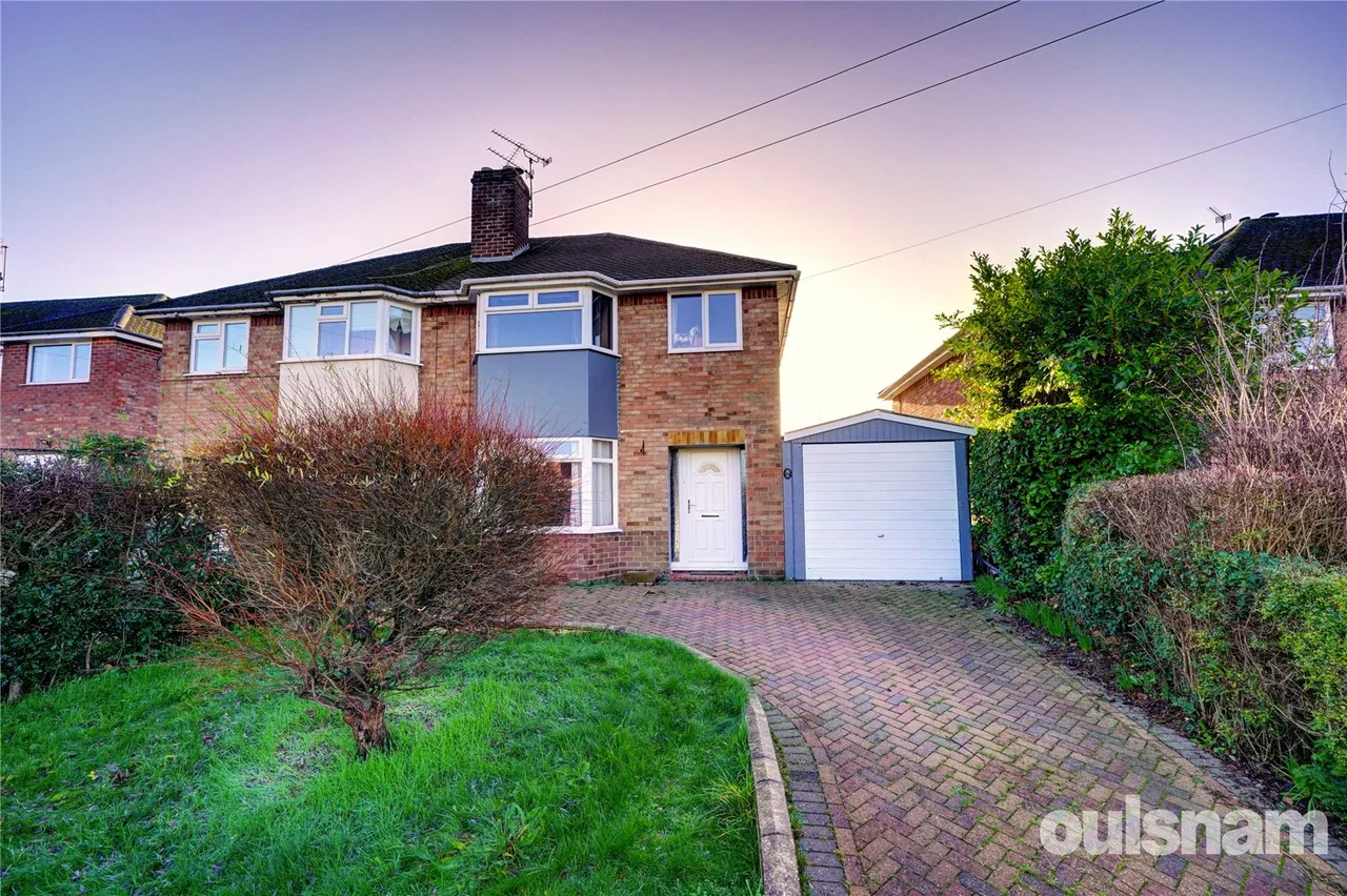 3 bed house for sale — Mayflower Road, Droitwich, Worcestershire, WR9 8PZ