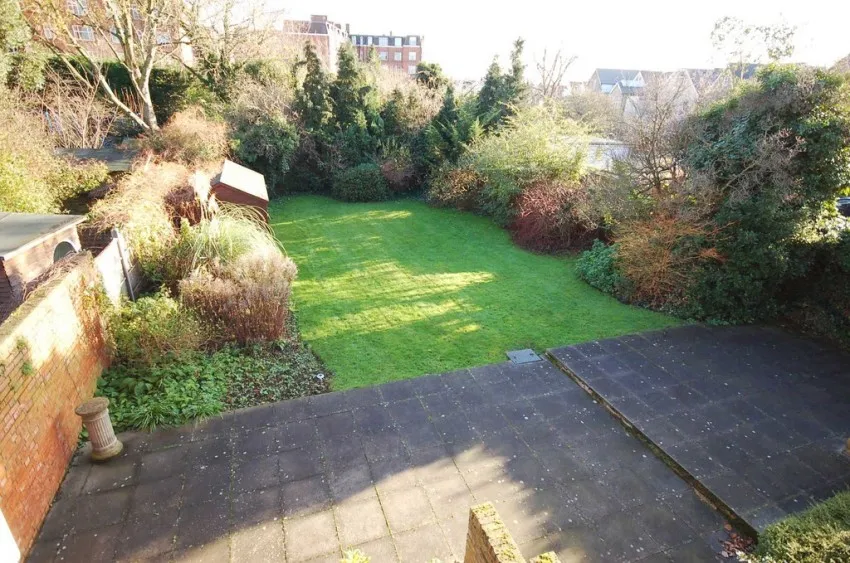 1 bed property to rent, Burlington Road, W4