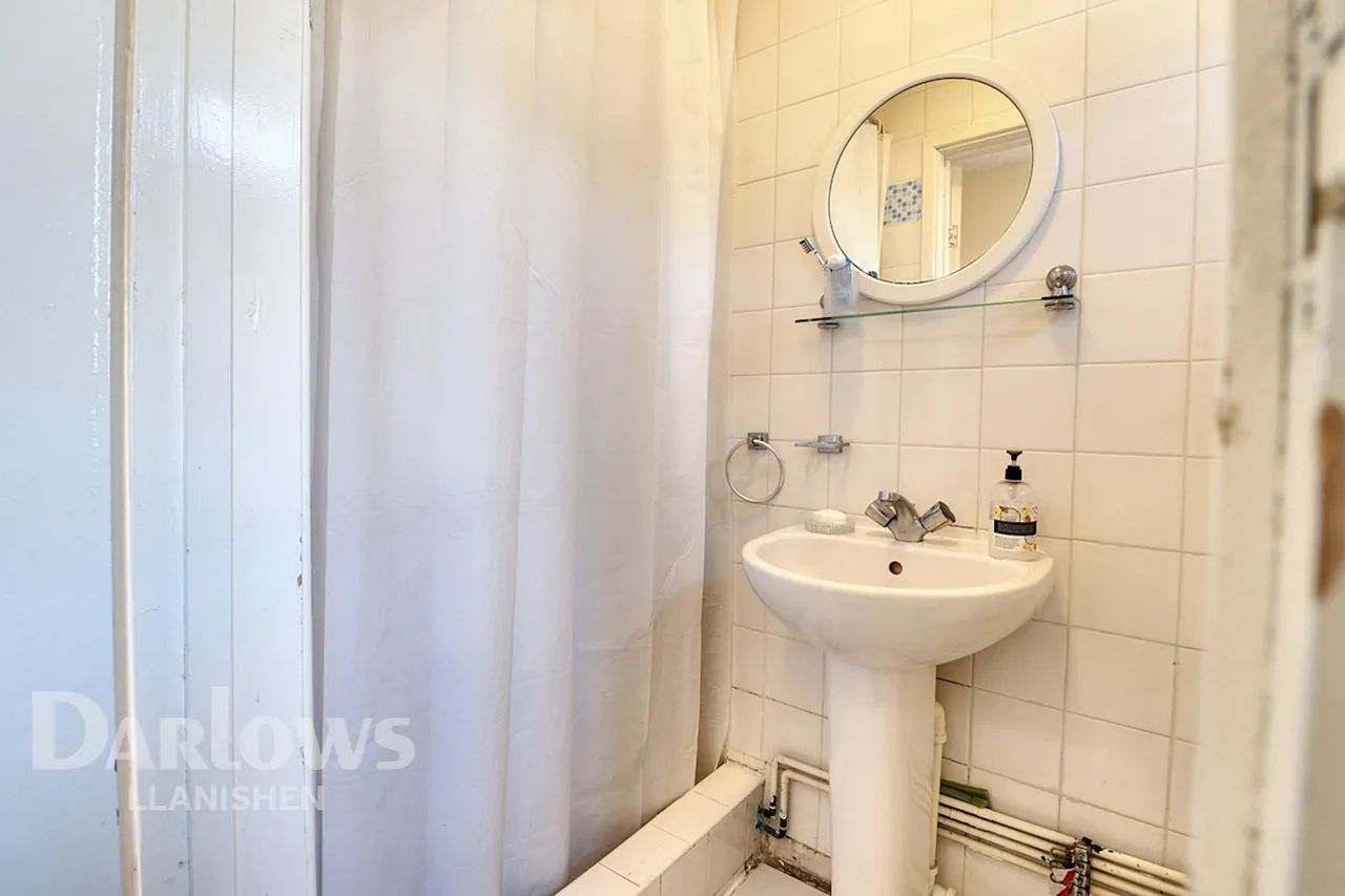Astoria Close, Cardiff, photo 11