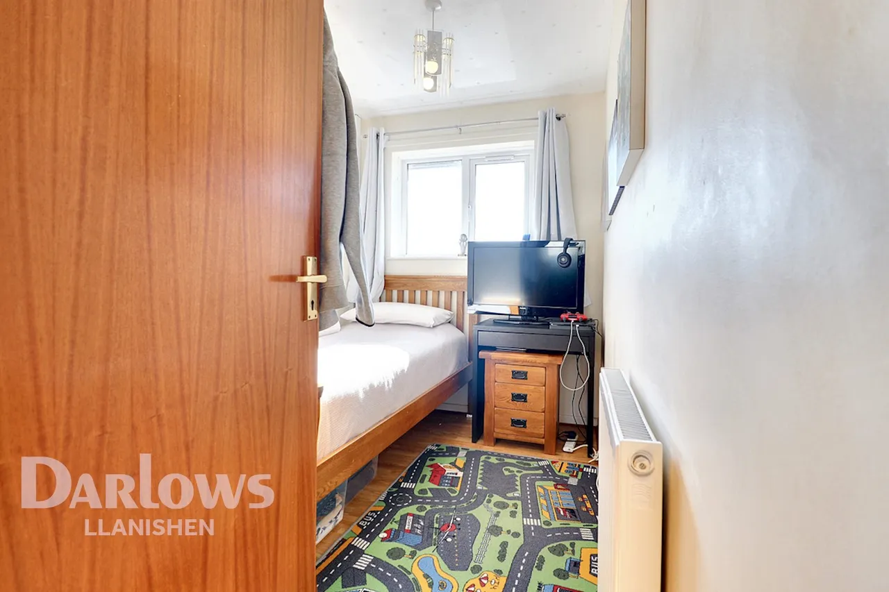 Astoria Close, Cardiff, photo 13