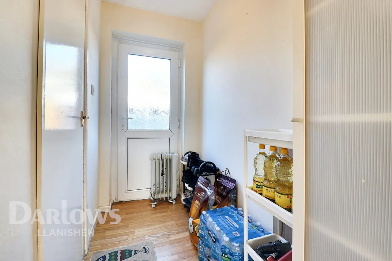 Astoria Close, Cardiff, photo 12